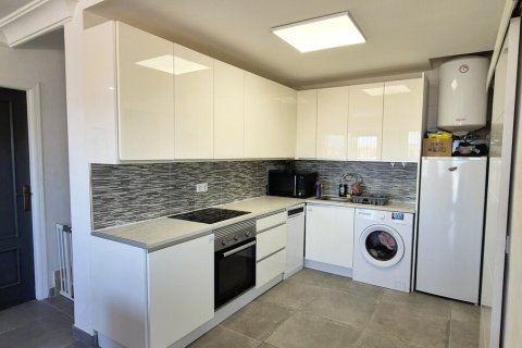 Villa zum Verkauf in Villamartin, Alicante, Spanien 3 Schlafzimmer, 100 m2 Nr. 190009 - Foto 8