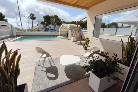 Villa till salu i Alicante, Spanien 4 sovrum, 347 kvm. Nr. 190013 - foto 3