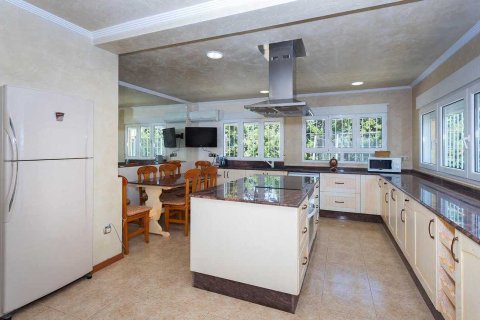 Villa pārdošanā Alicante, Spānijā 5 istabas, 440 m2 Nr. 190012 - attēls 16