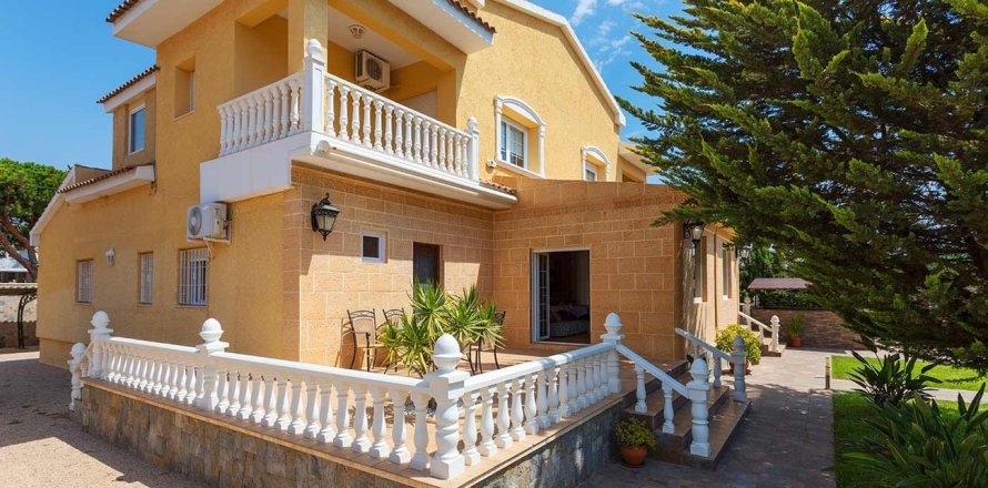 Villa Alicante, Spānijā 5 istabas, 440 m2 Nr. 190012