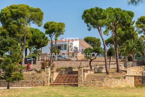 Casa a Platja D'aro, Girona, Spagna 4 camere da letto, 392 mq. N° 176715