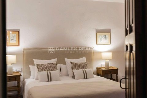 Castles in vendita a Girona, Spagna 9 camere da letto, 900 mq. N° 176716 - foto 7