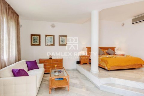 Huvila myytävänä Lloret de Mar, Girona, Espanja, 4 makuuhuonetta, 400 m2 No. 176714 - kuva 24