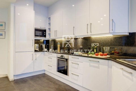 Huvila myytävänä Lloret de Mar, Girona, Espanja, 4 makuuhuonetta, 400 m2 No. 176714 - kuva 20