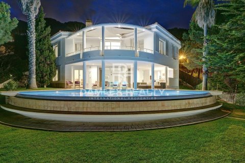 Huvila myytävänä Lloret de Mar, Girona, Espanja, 4 makuuhuonetta, 400 m2 No. 176714 - kuva 15