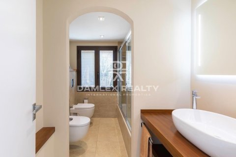 Huvila myytävänä Begur, Girona, Espanja, 7 makuuhuonetta, 499 m2 No. 176713 - kuva 17