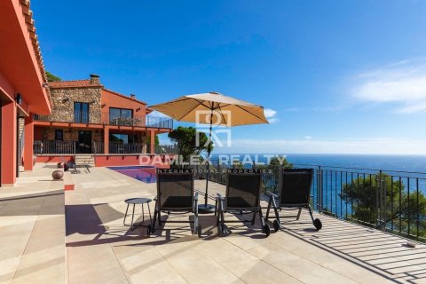 Huvila myytävänä Begur, Girona, Espanja, 7 makuuhuonetta, 499 m2 No. 176713 - kuva 4