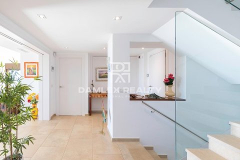 Huvila myytävänä Begur, Girona, Espanja, 7 makuuhuonetta, 499 m2 No. 176713 - kuva 11