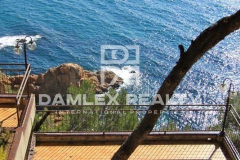 Huvila myytävänä Blanes, Girona, Espanja, 8 makuuhuonetta, 500 m2 No. 176719 - kuva 7