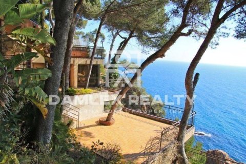 Villa a Blanes, Girona, Spagna 8 camere da letto, 500 mq. N° 176719
