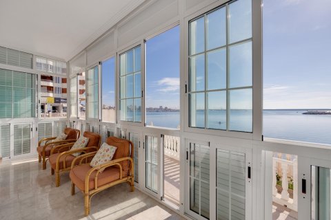 Lägenhet till salu i Torrevieja, Alicante, Spanien 4 sovrum, 146 kvm. Nr. 150005 - foto 10