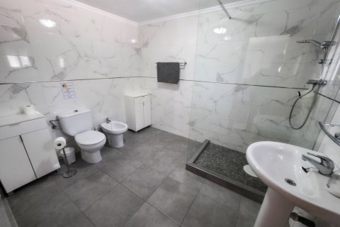 Villa pārdošanā Torrevieja, Alicante, Spānijā 4 istabas, 144 m2 Nr. 150002 - attēls 30