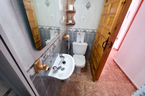 Villa pārdošanā Torrevieja, Alicante, Spānijā 4 istabas, 144 m2 Nr. 150002 - attēls 20