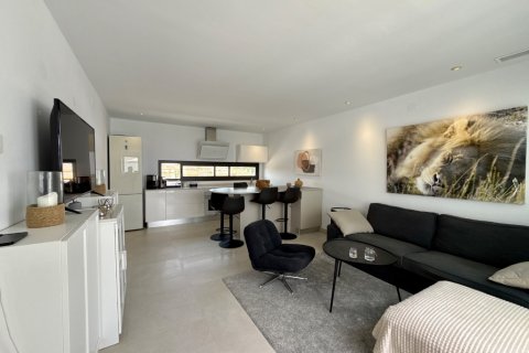 Wohnung zum Verkauf in Mil Palmeras, Alicante, Spanien 3 Schlafzimmer,  Nr. 146174 - Foto 2