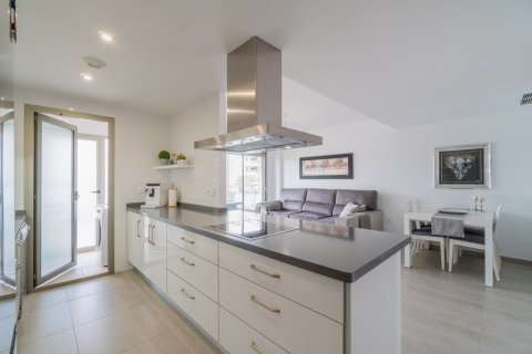 Apartment for sale in Villamartin, Alicante, Spain 2 bedrooms, 71 sq.m. No. 146177 - photo 11