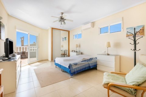 Villa in vendita a San Fulgencio, Alicante, Spagna 5 camere da letto, 273 mq. N° 146180 - foto 4