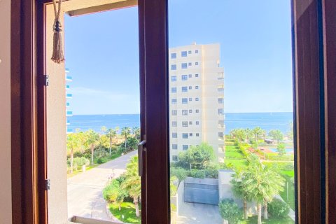 Huoneisto myytävänä Punta Prima, Alicante, Espanja, 2 makuuhuonetta, 65 m2 No. 146179 - kuva 1