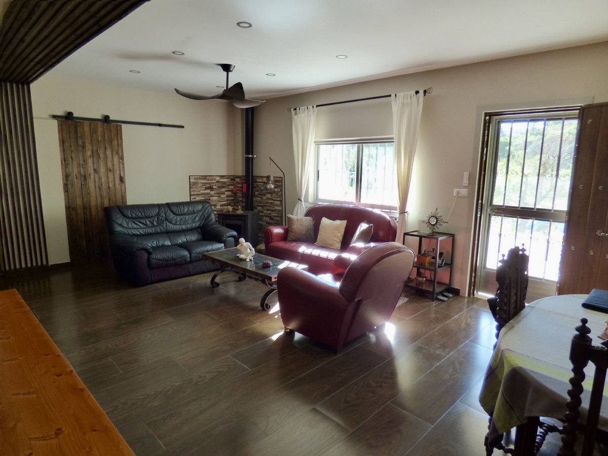 Finca a Orxeta, Alicante, Spagna 3 camere da letto, 254 mq. N° 192499