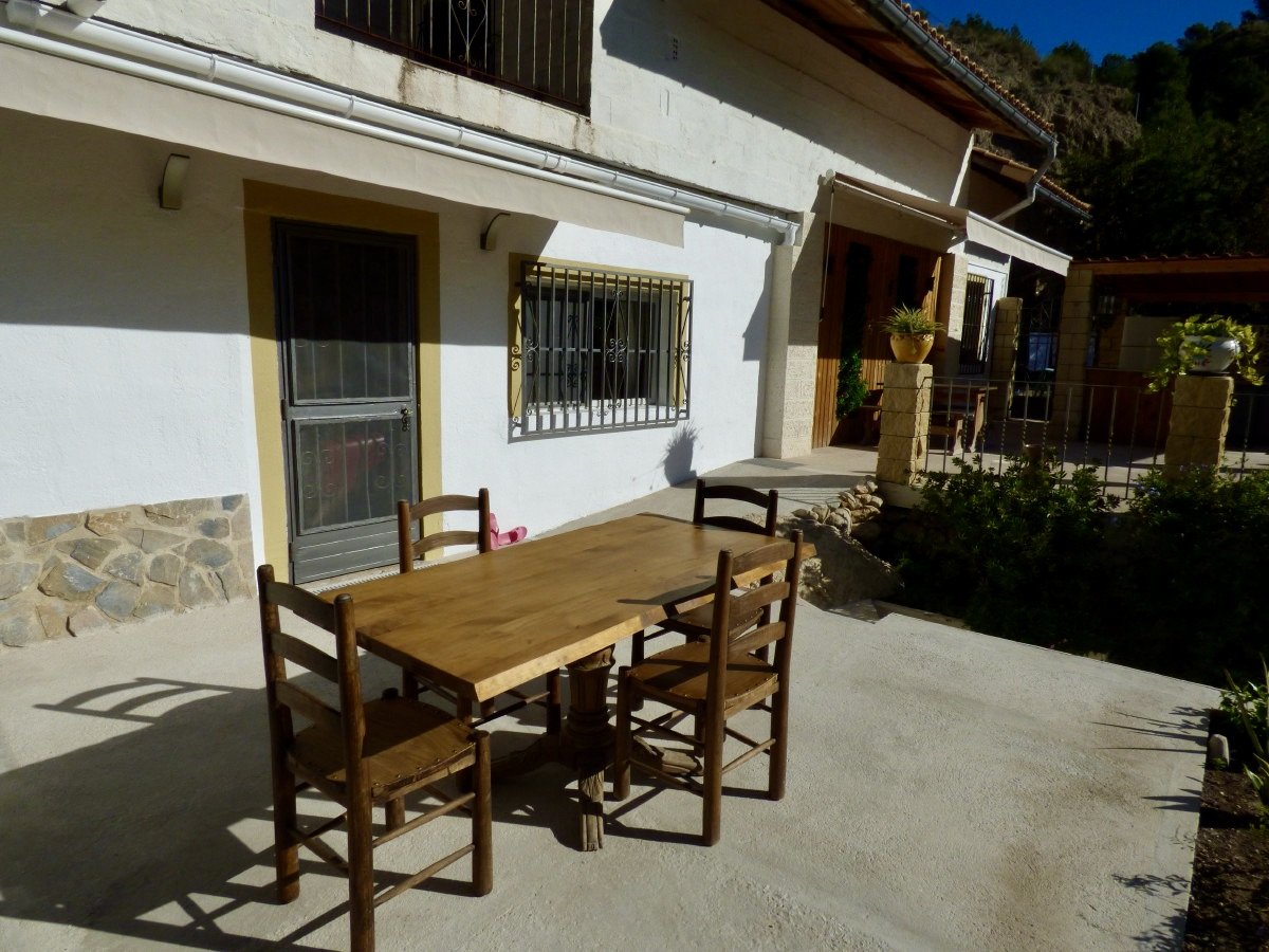 Finca a Orxeta, Alicante, Spagna 3 camere da letto, 254 mq. N° 192499