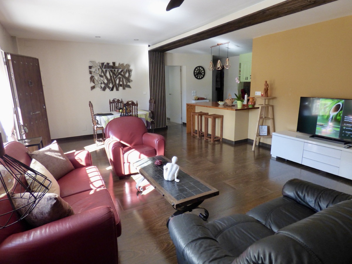 Finca a Orxeta, Alicante, Spagna 3 camere da letto, 254 mq. N° 192499