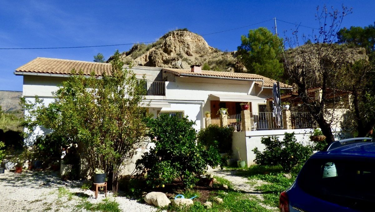 Finca a Orxeta, Alicante, Spagna 3 camere da letto, 254 mq. N° 192499
