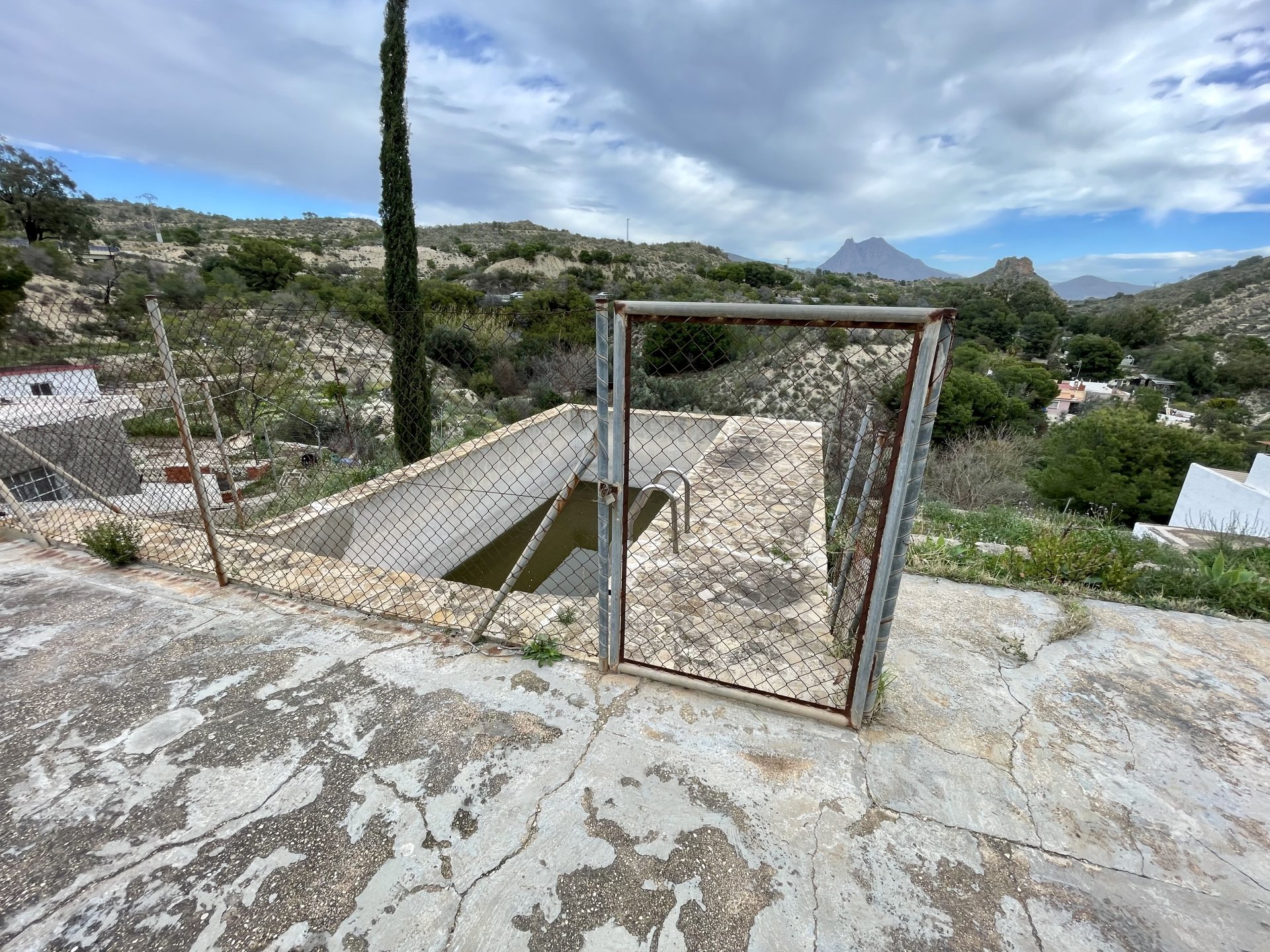 Finca en Villajoyosa, Alicante, España 4 dormitorios, 80 m2 No. 192497