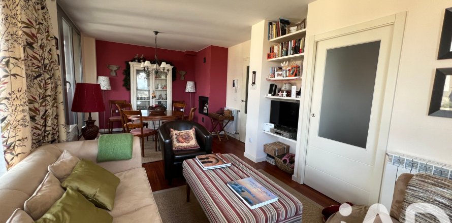 Duplex in Sabinanigo, Huesca, Spain 3 bedrooms, 147 sq.m. No. 187770
