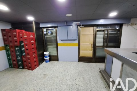 Baari vuokrattavana Santa Coloma de Gramenet, Barcelona, Espanja , 67 m2 No. 154273 - kuva 13