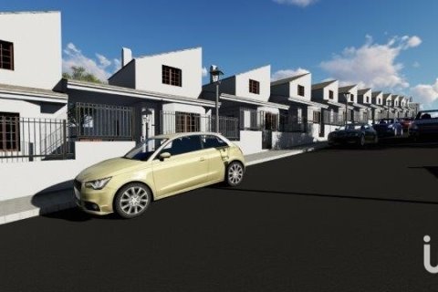 Продажа земельного участка в Замок Эль-Кастильо-де-лас-Гуардас, Севилья, Испания 5534м2 №154268 - фото 3