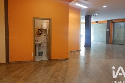 Komerciāls īpašums īrēšanai Manresa, Barcelona, Spānijā 223 m2 Nr. 154272 - attēls 10