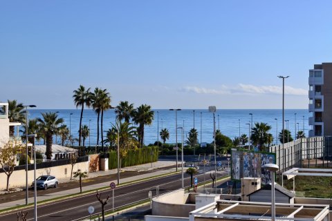 Huoneisto myytävänä Mil Palmeras, Alicante, Espanja, 3 makuuhuonetta, 67 m2 No. 146734 - kuva 28