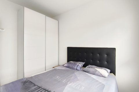 Apartamento en venta en Mil Palmeras, Alicante, España 3 dormitorios, 67 m2 No. 146734 - foto 17