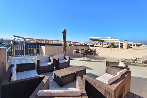 Huoneisto myytävänä Mil Palmeras, Alicante, Espanja, 3 makuuhuonetta, 67 m2 No. 146734 - kuva 30