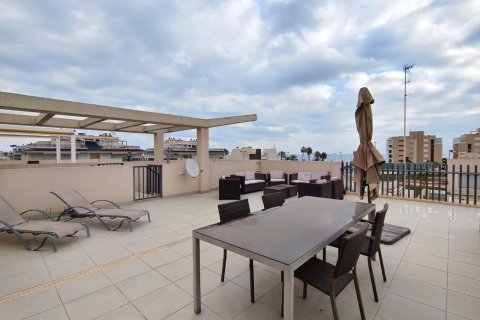 Apartamento en venta en Mil Palmeras, Alicante, España 3 dormitorios, 67 m2 No. 146734 - foto 25