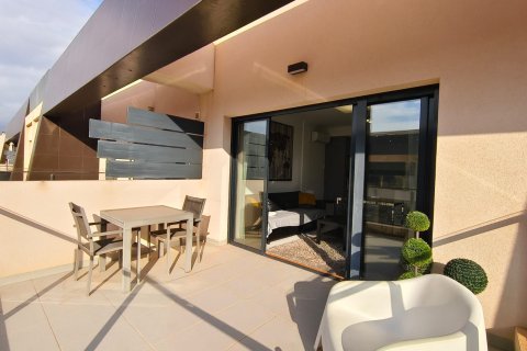 Apartamento en venta en Mil Palmeras, Alicante, España 3 dormitorios, 67 m2 No. 146734 - foto 11
