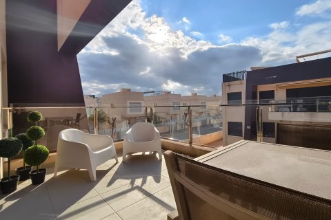 Apartamento en venta en Mil Palmeras, Alicante, España 3 dormitorios, 67 m2 No. 146734 - foto 10