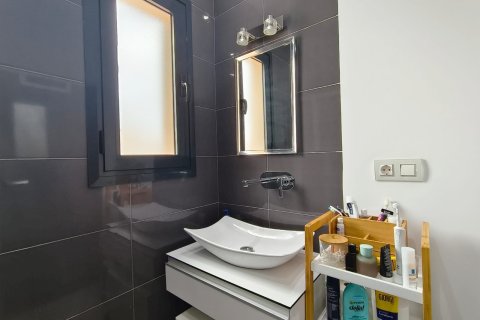 Apartamento en venta en Mil Palmeras, Alicante, España 3 dormitorios, 67 m2 No. 146734 - foto 14