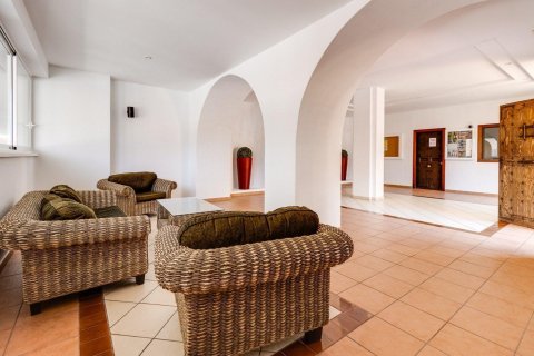 Apartamento en venta en Torrevieja, Alicante, España 2 dormitorios, 72 m2 No. 146733 - foto 2