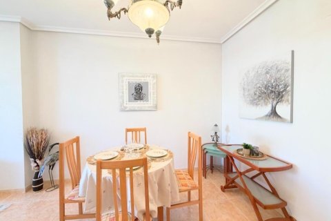 Kattohuoneisto myytävänä Torrevieja, Alicante, Espanja, 3 makuuhuonetta, 73 m2 No. 146731 - kuva 7