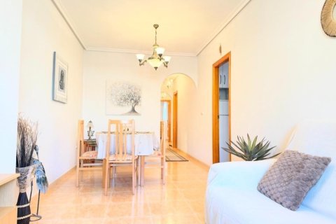 Kattohuoneisto myytävänä Torrevieja, Alicante, Espanja, 3 makuuhuonetta, 73 m2 No. 146731 - kuva 4