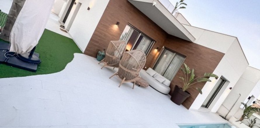 Villa San Miguel de Salinas, Alicante, Spagna 4 camere da letto, 263 mq. N° 115060