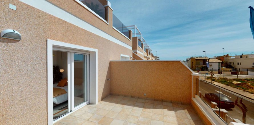 House in Pilar de la Horadada, Alicante, Spain 3 bedrooms, 81 sq.m. No. 175515