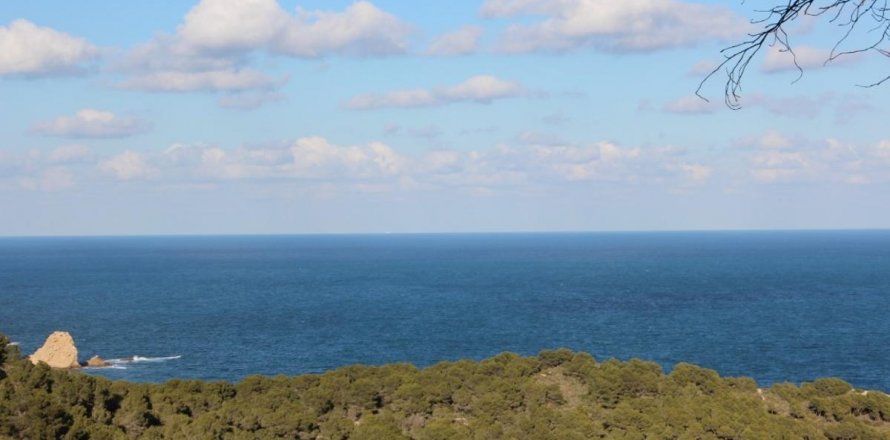 Land plot Javea, Alicante, Spain No. 80672