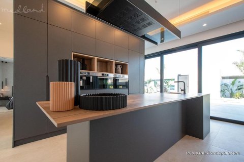 Продажа виллы в Рохалес, Аликанте, Испания 3 спальни, 150м2 №191689 - фото 8
