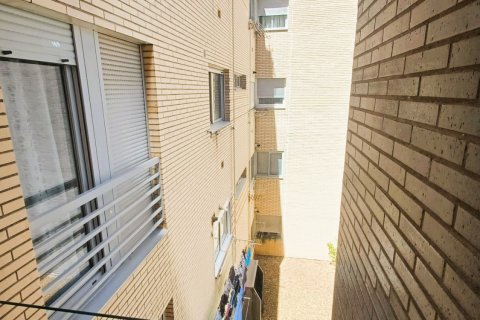 Apartamento en venta en León, España 2 dormitorios, 76 m2 No. 188021 - foto 8
