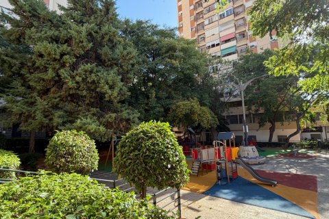 Apartment à vendre à Malaga, Espagne, 3 chambres, 100 m2 No. 188026 - photo 22