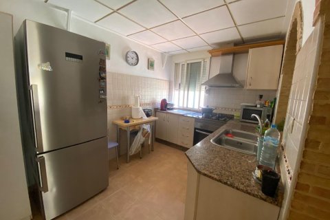 Hus till salu i Torrevieja, Alicante, Spanien 3 sovrum, 80 kvm. Nr. 160949 - foto 15