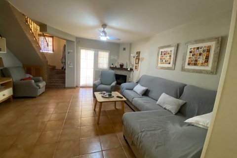 Hus till salu i Torrevieja, Alicante, Spanien 3 sovrum, 80 kvm. Nr. 160949 - foto 2