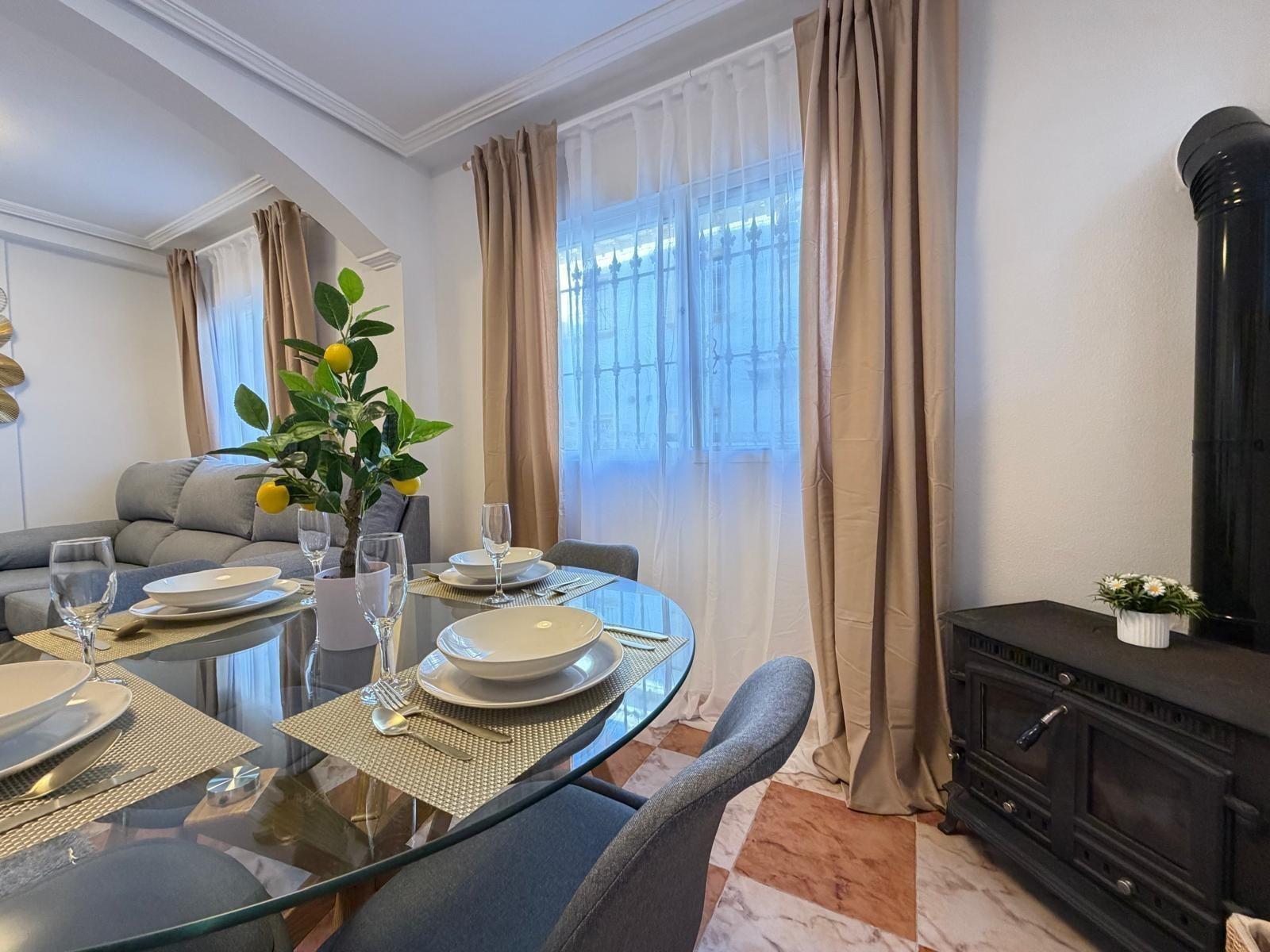 House in Urbanizacion Las Filipinas, Alicante, Spain 2 bedrooms, 82 sq.m. No. 160948