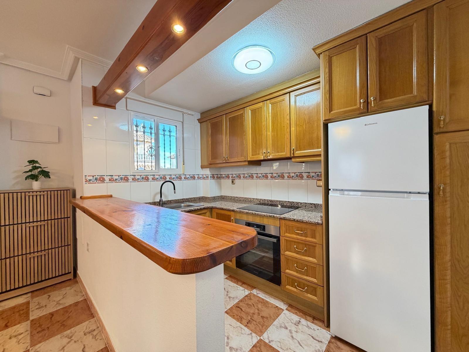 House in Urbanizacion Las Filipinas, Alicante, Spain 2 bedrooms, 82 sq.m. No. 160948